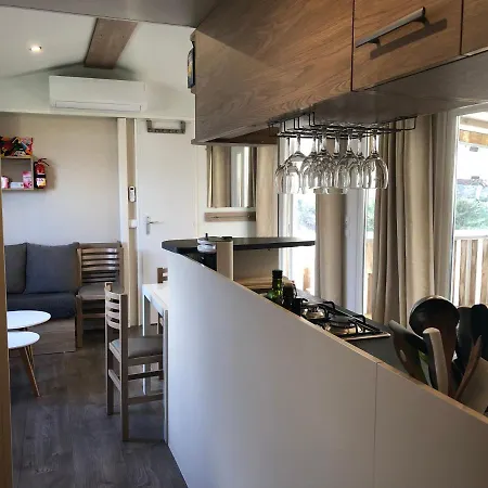 Hotel Les Charmettes 661 Les Mathes