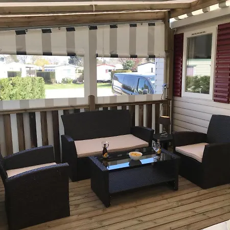 Les Charmettes 661 Holiday park 4*