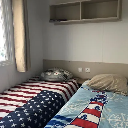 酒店 Les Charmettes 661 莱马特